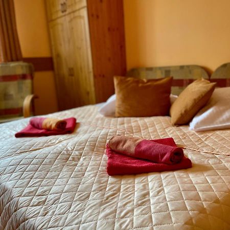 Willa Marta M Bed & Breakfast Закопане Екстериор снимка