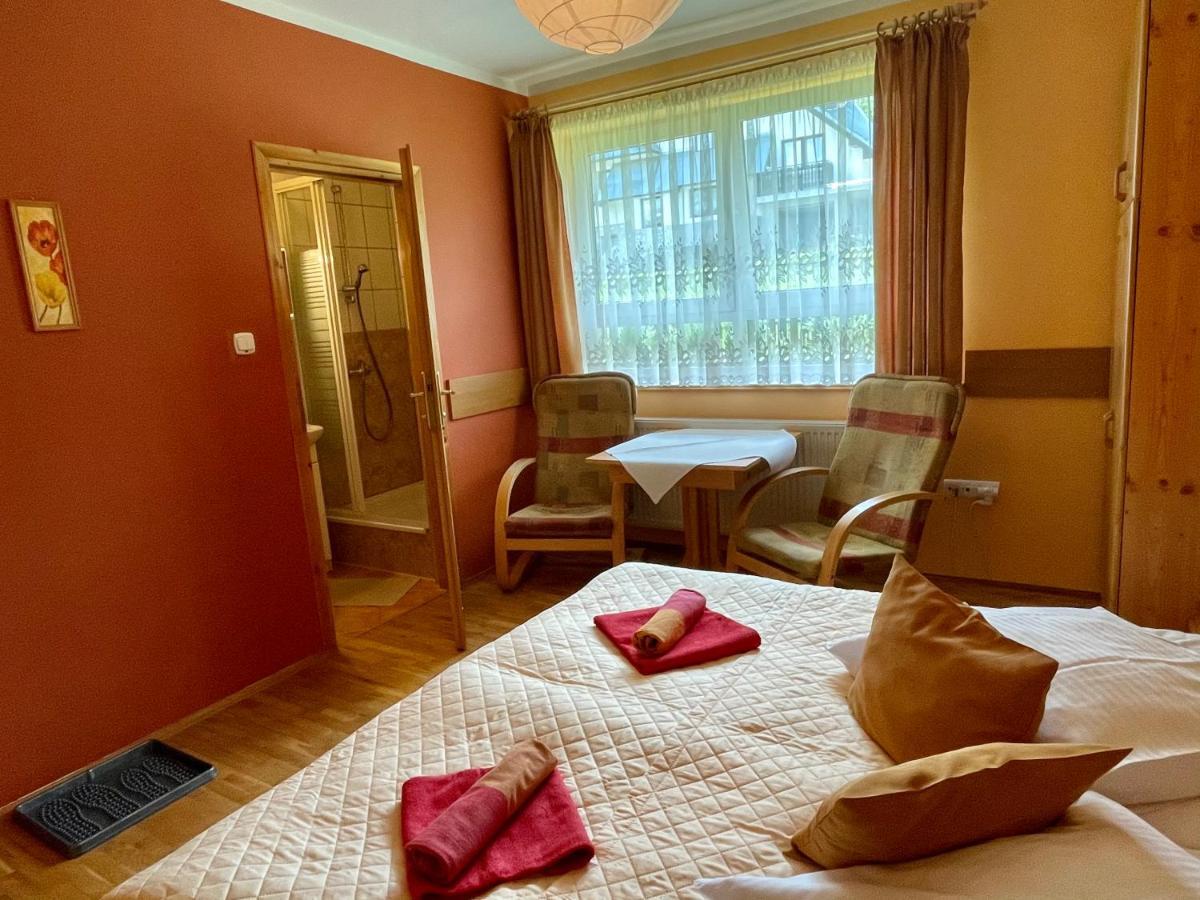Willa Marta M Bed & Breakfast Закопане Екстериор снимка