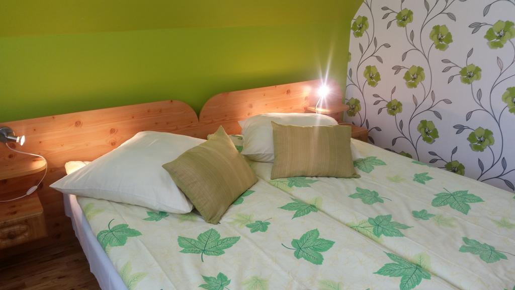 Willa Marta M Bed & Breakfast Закопане Екстериор снимка