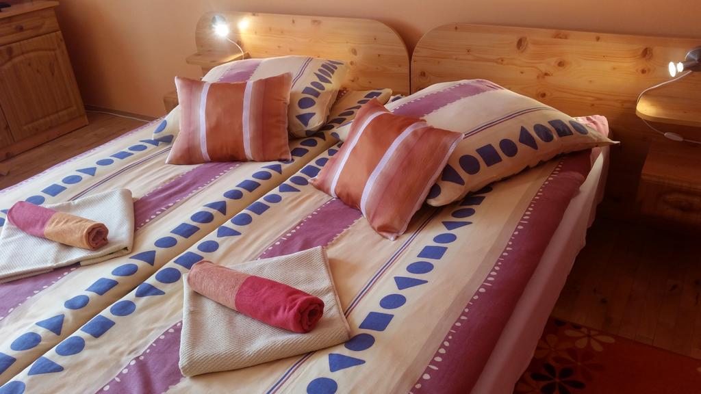 Willa Marta M Bed & Breakfast Закопане Екстериор снимка