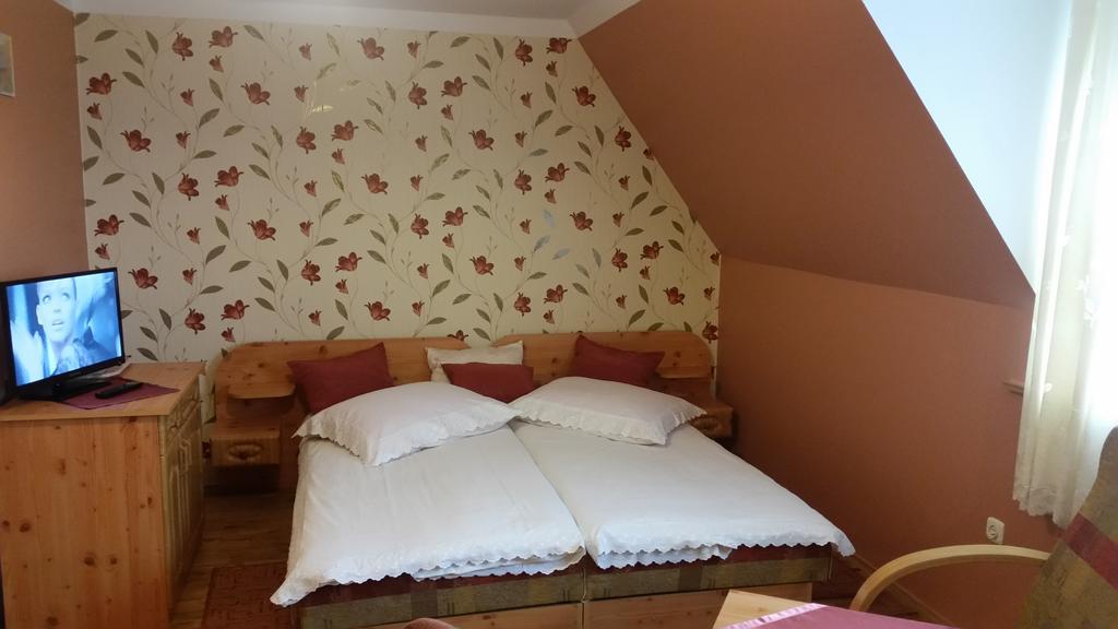 Willa Marta M Bed & Breakfast Закопане Екстериор снимка