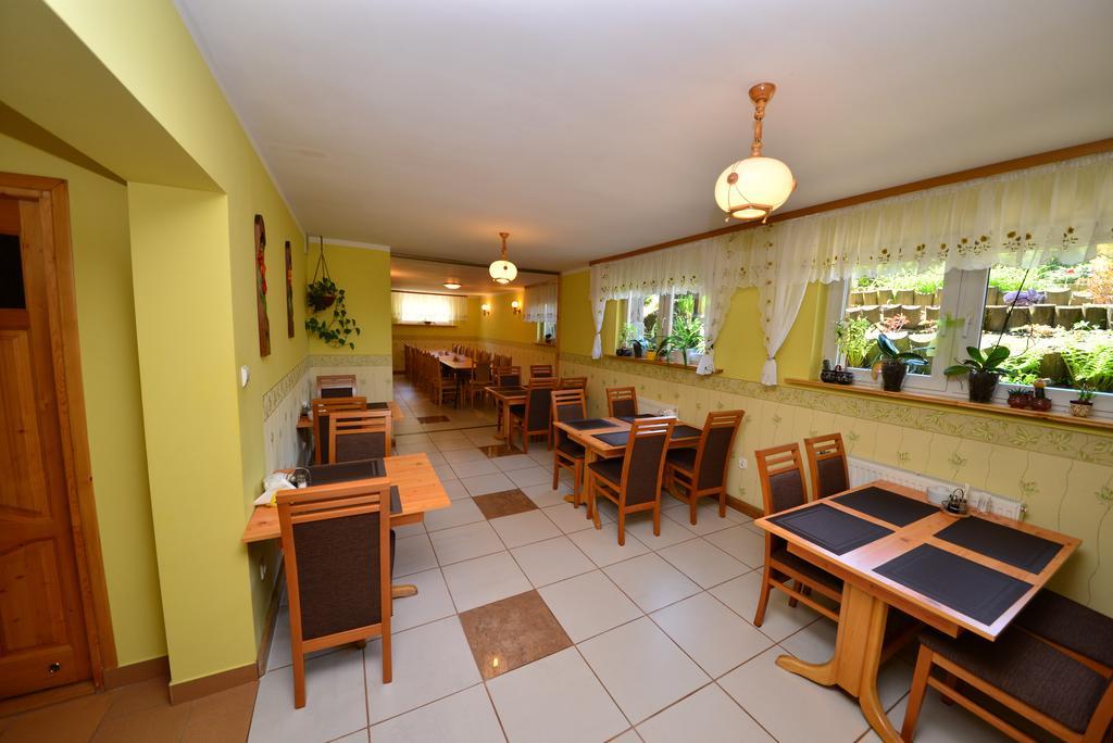 Willa Marta M Bed & Breakfast Закопане Екстериор снимка